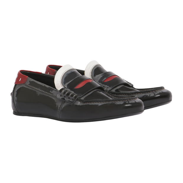 Distressed Moccasin Shoe
