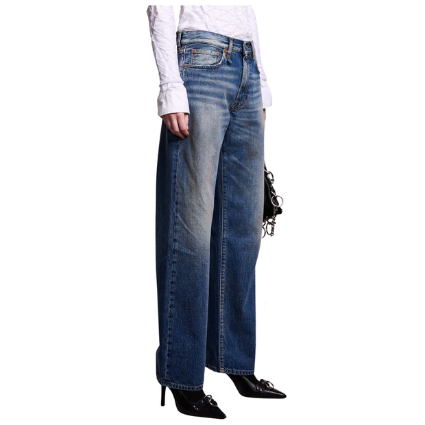 Alice Slim Straight-Leg Jean