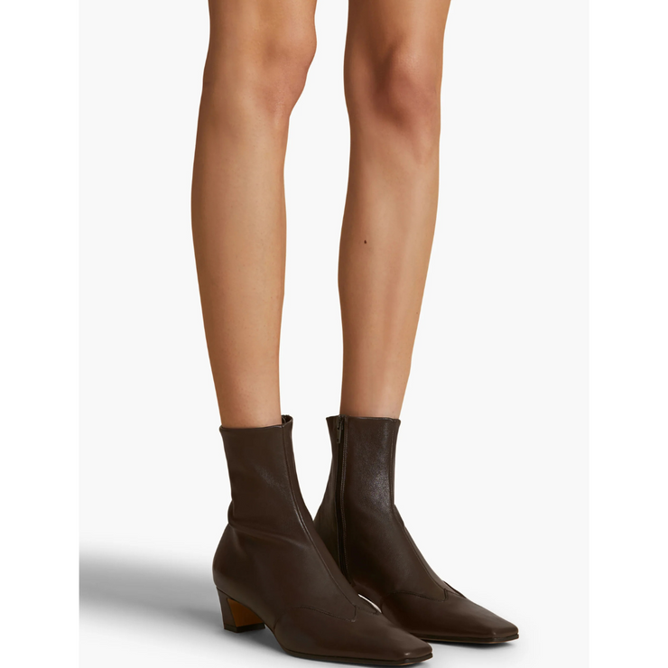 BROWN NEVADA STRETCH BOOT
