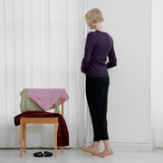 Billie V-Neck Sweater in Grape