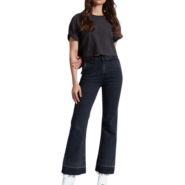STONE CUFF TEE