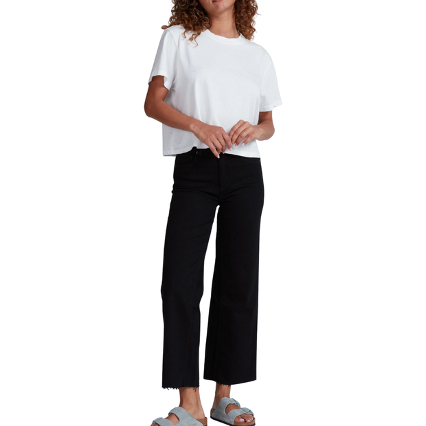 BLACK RESIN CROP WIDE LEG